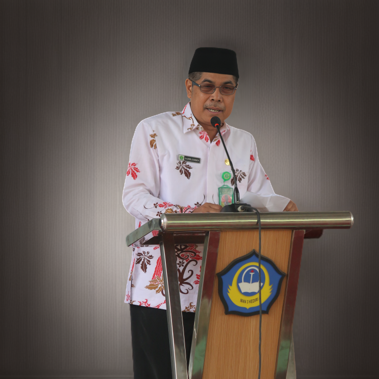 Drs. Jamiluddin, M.Pd.I Kepala MAN 3 Kediri